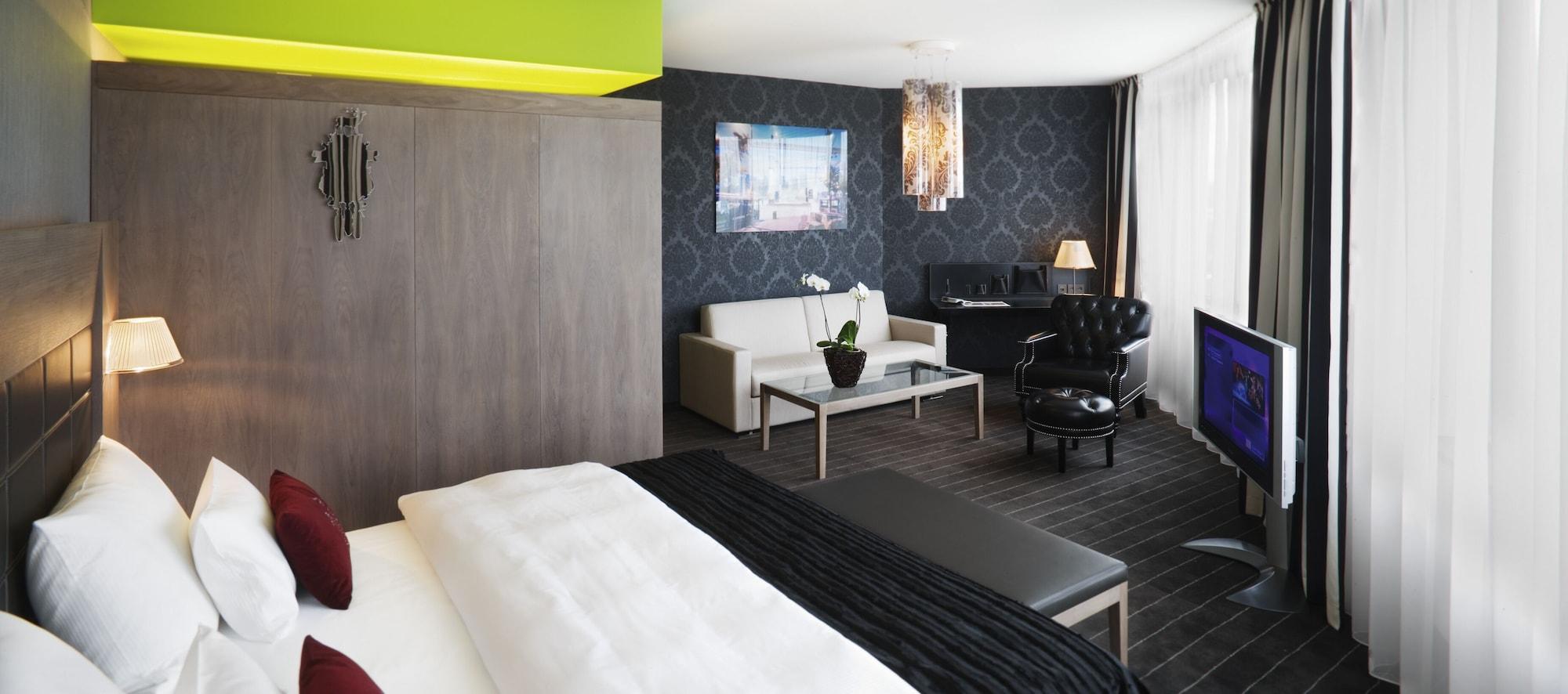 Moevenpick Hotel Stuttgart Airport Leinfelden-Echterdingen Exterior photo