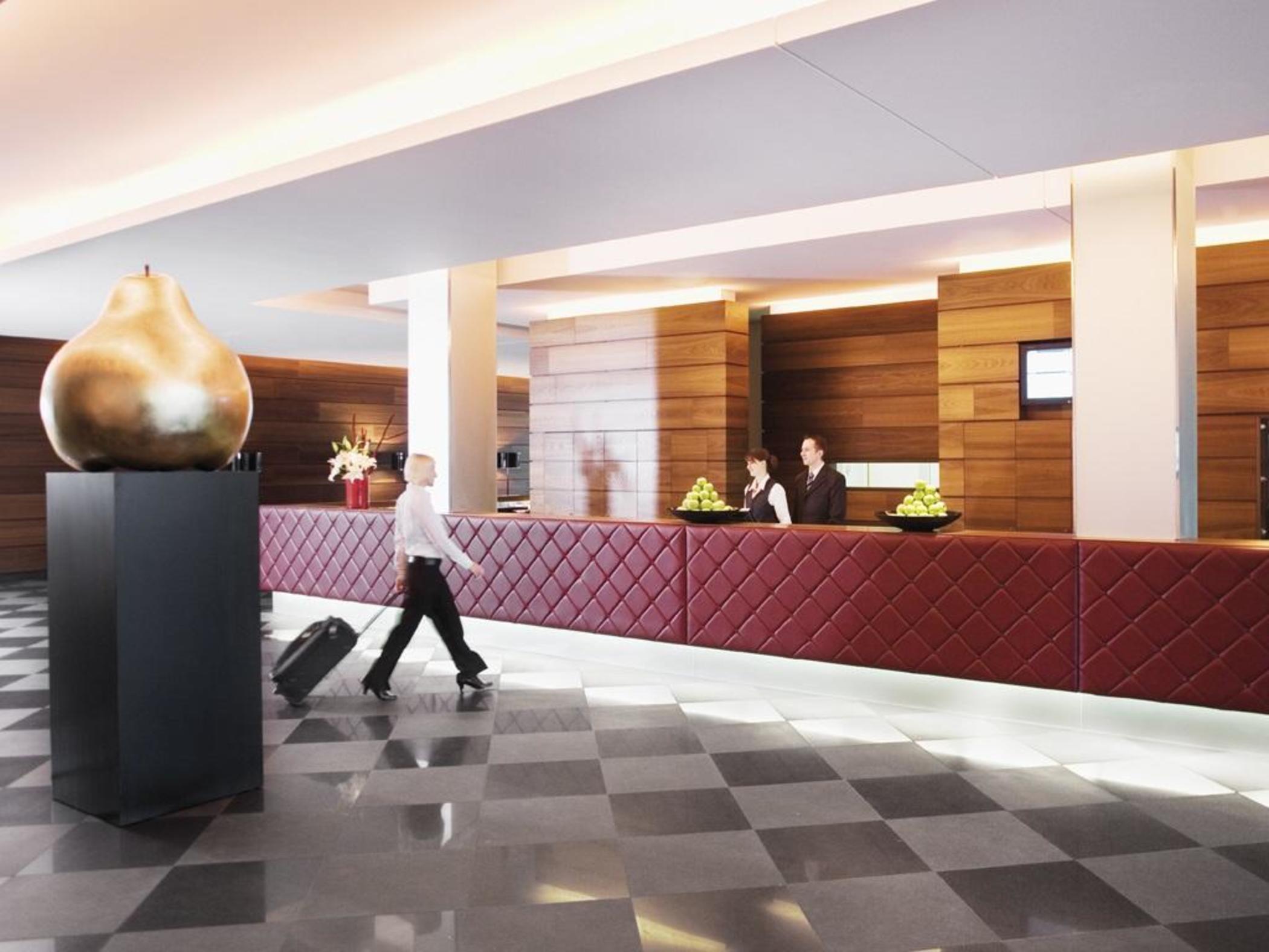 Moevenpick Hotel Stuttgart Airport Leinfelden-Echterdingen Exterior photo
