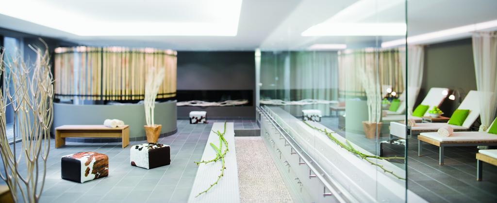 Moevenpick Hotel Stuttgart Airport Leinfelden-Echterdingen Exterior photo